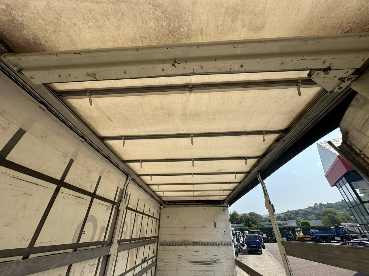 MAN TGS 26.400 6x2-4 LL TGS 26.400 6x2-4 LL, Lenk-/Lift, Edscha, Heckkran Palfinger PK23002-C + Jib PJ060A, Funk - Тентованный грузовик, Автоманипулятор: фото 2 MAN TGS 26.400 6x2-4 LL TGS 26.400 6x2-4 LL, Lenk-/Lift, Edscha, Heckkran Palfinger PK23002-C + Jib PJ060A, Funk - Тентованный грузовик, Автоманипулятор: фото 2