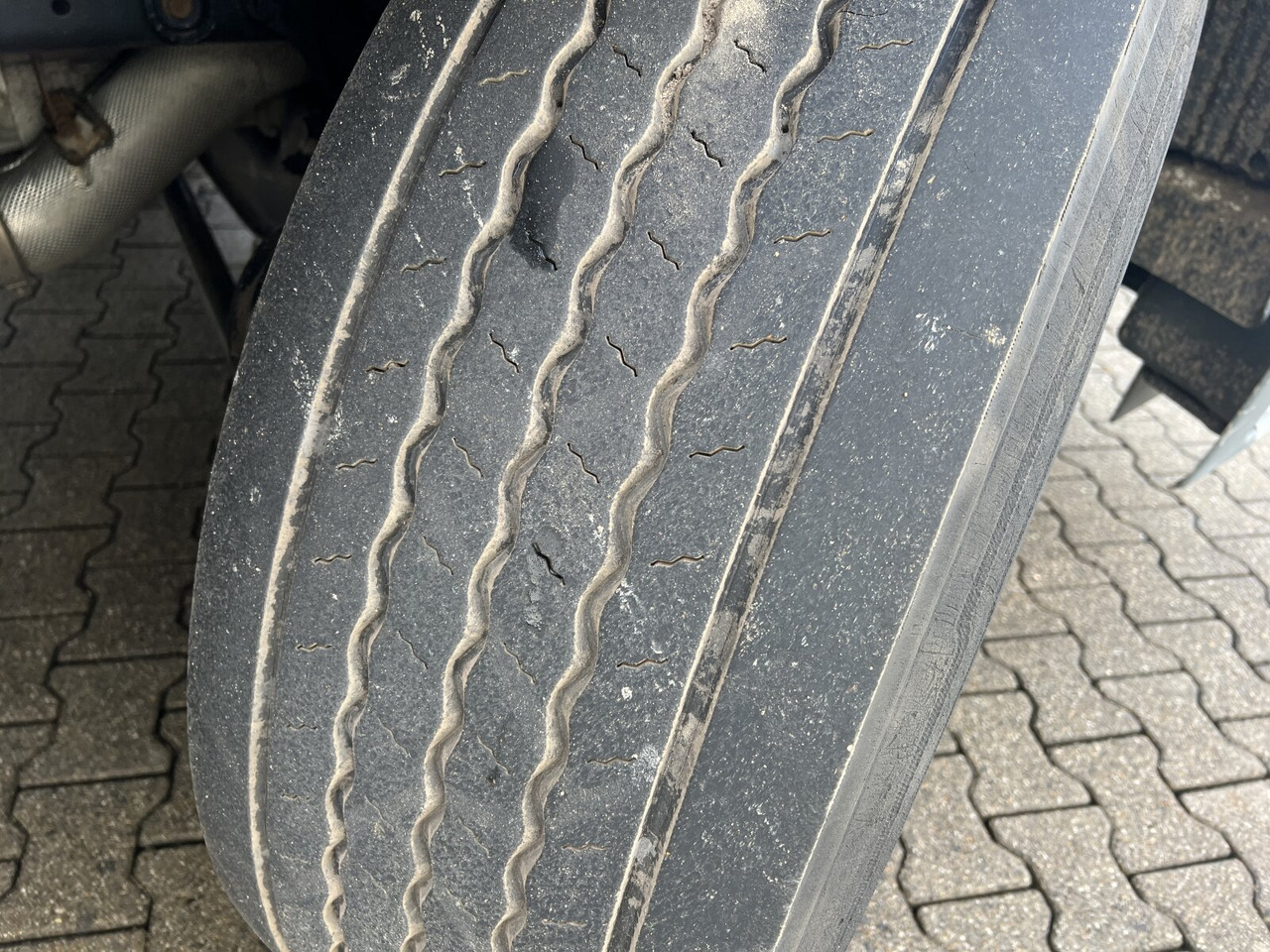 MAN TGS 26.400 6x2-4 LL TGS 26.400 6x2-4 LL, Navi, Lenk-/Liftachse, Heckkran Palfinger PK20001-K B, Funk - Автоманипулятор: фото 4 MAN TGS 26.400 6x2-4 LL TGS 26.400 6x2-4 LL, Navi, Lenk-/Liftachse, Heckkran Palfinger PK20001-K B, Funk - Автоманипулятор: фото 4