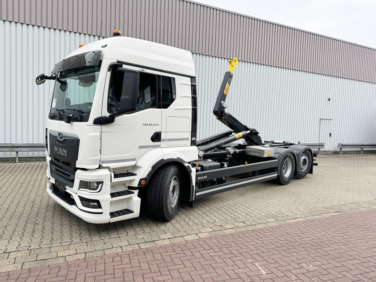 MAN TGS 26.470 6x2-4 LL CH TGS 26.470 6x2-4 LL CH, Retarder, Navi, Lenk-/Liftachse - Крюковой мультилифт: фото 1 MAN TGS 26.470 6x2-4 LL CH TGS 26.470 6x2-4 LL CH, Retarder, Navi, Lenk-/Liftachse - Крюковой мультилифт: фото 1