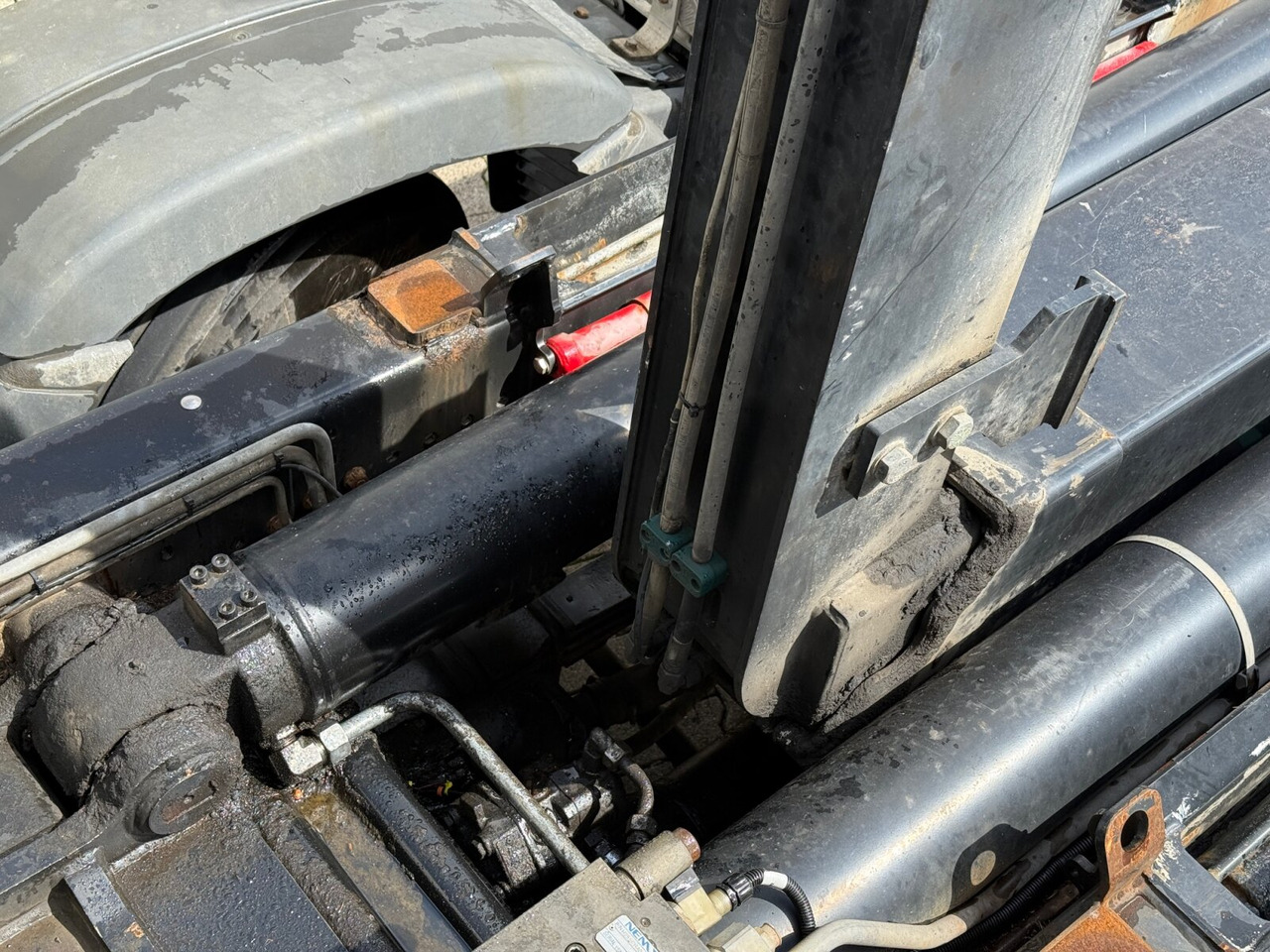 MAN TGS 35.480 8x4 BL TGS 35.480 8x4 BL, PriTarder, Navi - Крюковой мультилифт: фото 2 MAN TGS 35.480 8x4 BL TGS 35.480 8x4 BL, PriTarder, Navi - Крюковой мультилифт: фото 2