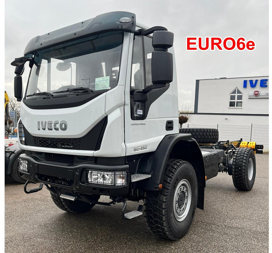 ML150E25WS 4x4 ML150E25WS 4x4, Einzelbereifung, 4x VORNANDEN! - Грузовик-шасси: фото 1 ML150E25WS 4x4 ML150E25WS 4x4, Einzelbereifung, 4x VORNANDEN! - Грузовик-шасси: фото 1