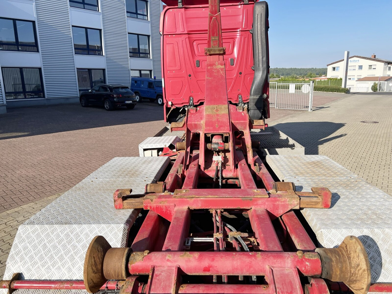 Mercedes-Benz Actros 2551 L 6x2 Actros 2551 L 6x2/46, Retarder, Liftachse, BigSpace, Bi-Xenon - Крюковой мультилифт: фото 2 Mercedes-Benz Actros 2551 L 6x2 Actros 2551 L 6x2/46, Retarder, Liftachse, BigSpace, Bi-Xenon - Крюковой мультилифт: фото 2