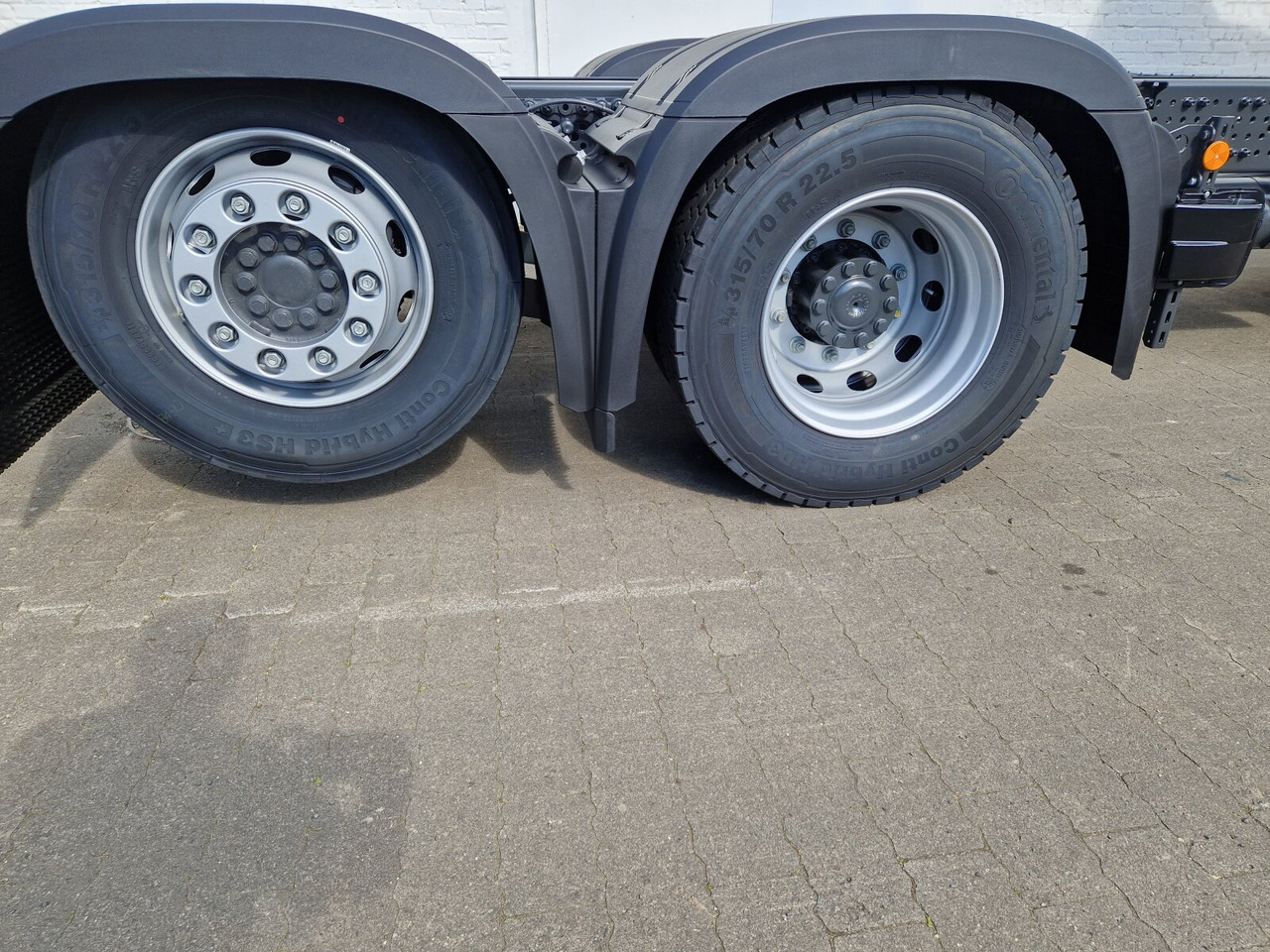 Новый Крюковой мультилифт Mercedes-Benz Actros 2553 LL 6x2 Actros 2553 LL 6x2/46, Retarder, Liftachse, MultimediaCockpit, LED, Navi: фото 9 Новый Крюковой мультилифт Mercedes-Benz Actros 2553 LL 6x2 Actros 2553 LL 6x2/46, Retarder, Liftachse, MultimediaCockpit, LED, Navi: фото 9