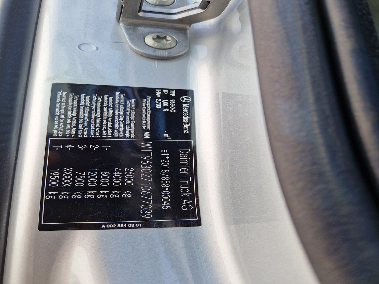 Новый Крюковой мультилифт Mercedes-Benz Actros 2553 LL 6x2 Actros 2553 LL 6x2/46, Retarder, Liftachse, MultimediaCockpit, LED, Navi: фото 6 Новый Крюковой мультилифт Mercedes-Benz Actros 2553 LL 6x2 Actros 2553 LL 6x2/46, Retarder, Liftachse, MultimediaCockpit, LED, Navi: фото 6