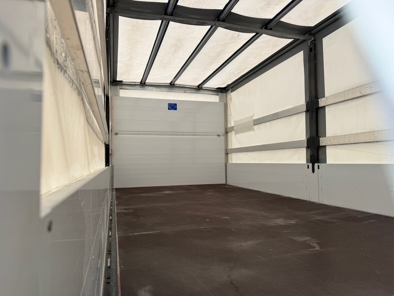 Mercedes-Benz Arocs 1827 A 4x4 Arocs 1827 A 4x4, Ex-! в лизинг Mercedes-Benz Arocs 1827 A 4x4 Arocs 1827 A 4x4, Ex-!: фото 15 Mercedes-Benz Arocs 1827 A 4x4 Arocs 1827 A 4x4, Ex-! в лизинг Mercedes-Benz Arocs 1827 A 4x4 Arocs 1827 A 4x4, Ex-!: фото 15