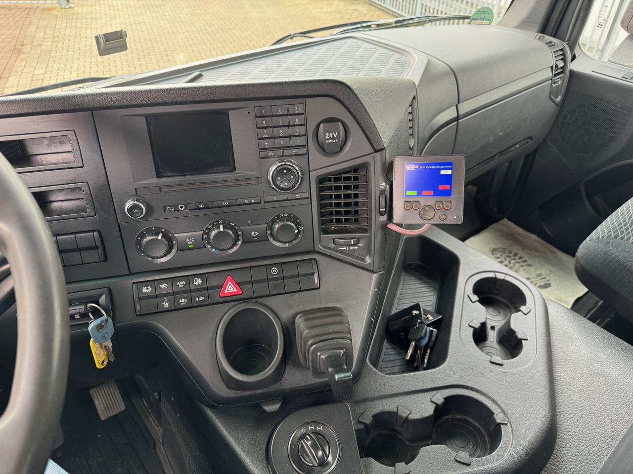 Mercedes-Benz Arocs 3243 LK 8x4/4 Arocs 3243 LK 8x4/4, Motorabtrieb - Крюковой мультилифт: фото 4 Mercedes-Benz Arocs 3243 LK 8x4/4 Arocs 3243 LK 8x4/4, Motorabtrieb - Крюковой мультилифт: фото 4
