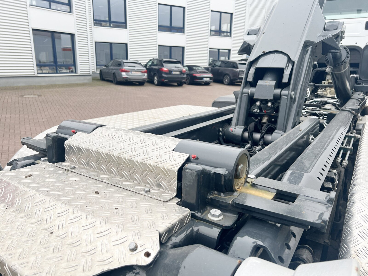 Mercedes-Benz Arocs 4142/48 8x4/4 Arocs 4142/48 8x4/4, Grounder, Meiller RS26 62-K, Funk - Крюковой мультилифт: фото 2 Mercedes-Benz Arocs 4142/48 8x4/4 Arocs 4142/48 8x4/4, Grounder, Meiller RS26 62-K, Funk - Крюковой мультилифт: фото 2