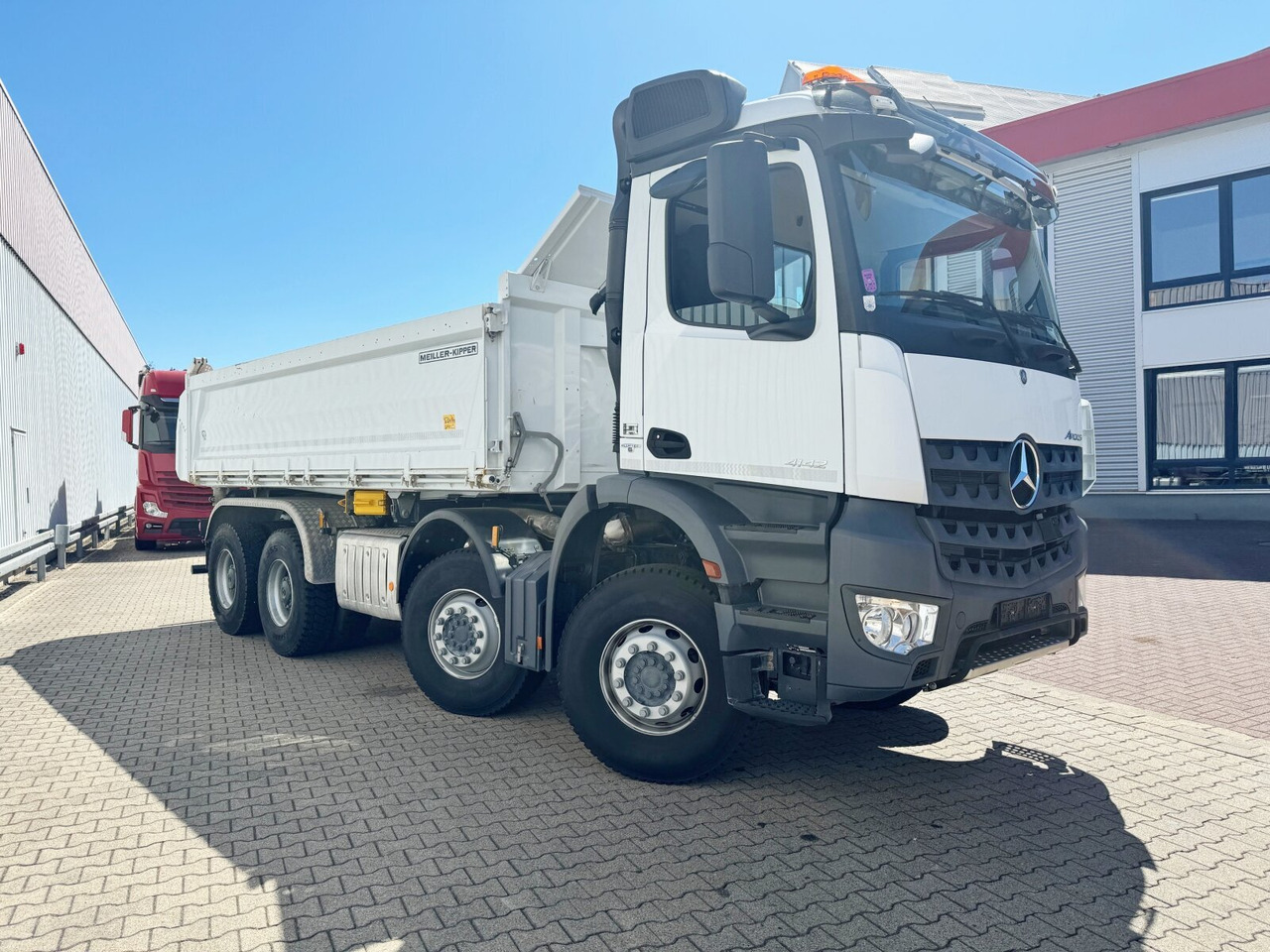 Mercedes-Benz Arocs 4142 K 8x4/4 Arocs 4142 K 8x4/4, Meiller Bordmatik links - Самосвал: фото 3 Mercedes-Benz Arocs 4142 K 8x4/4 Arocs 4142 K 8x4/4, Meiller Bordmatik links - Самосвал: фото 3