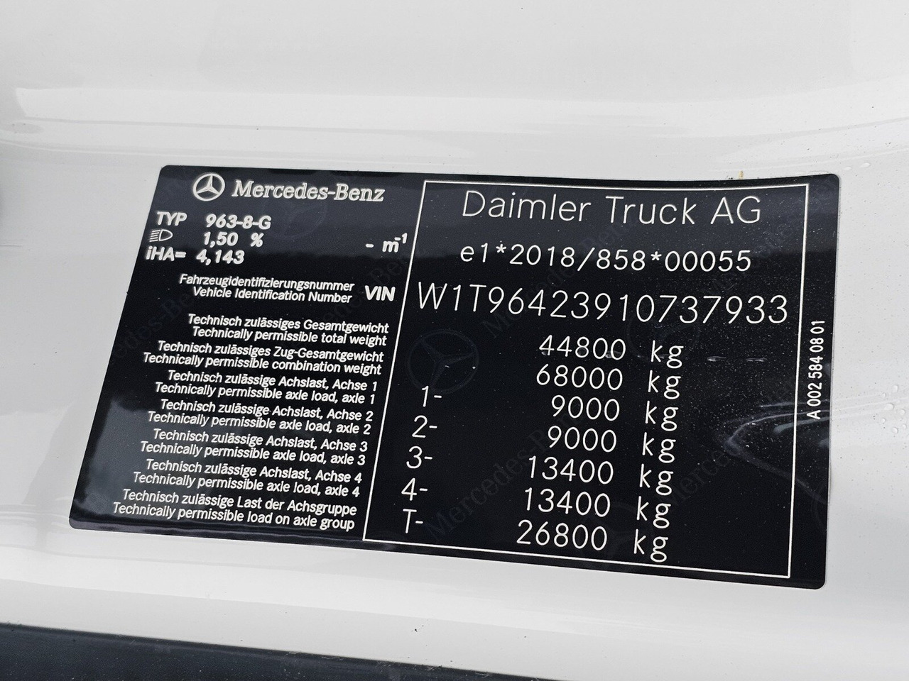 Mercedes-Benz Arocs 4151 AK 8x8/4 Arocs 4151 AK 8x8/4, Retarder, Navi, MultimediaCockpit, Grounder - Грузовик-шасси: фото 2 Mercedes-Benz Arocs 4151 AK 8x8/4 Arocs 4151 AK 8x8/4, Retarder, Navi, MultimediaCockpit, Grounder - Грузовик-шасси: фото 2
