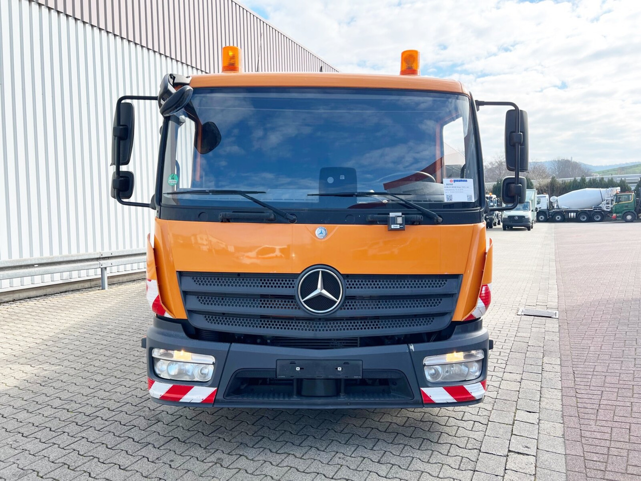 Автоманипулятор, Грузовик бортовой/ Платформа Mercedes-Benz Atego 1023 L 4x2 Atego 1023 L 4x2 mit Kran Fassi F85B.0.21: фото 8 Автоманипулятор, Грузовик бортовой/ Платформа Mercedes-Benz Atego 1023 L 4x2 Atego 1023 L 4x2 mit Kran Fassi F85B.0.21: фото 8