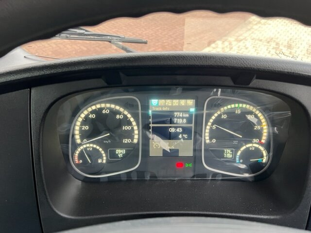 Mercedes-Benz Atego 1630 AK 4x4 Atego 1630 AK 4x4, 2x Nebenantrieb, Rechtslenker - Грузовик-шасси: фото 5 Mercedes-Benz Atego 1630 AK 4x4 Atego 1630 AK 4x4, 2x Nebenantrieb, Rechtslenker - Грузовик-шасси: фото 5