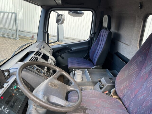 Mercedes-Benz Atego 818 4x2 Atego 818 4x2 - Грузовик бортовой/ Платформа: фото 3 Mercedes-Benz Atego 818 4x2 Atego 818 4x2 - Грузовик бортовой/ Платформа: фото 3