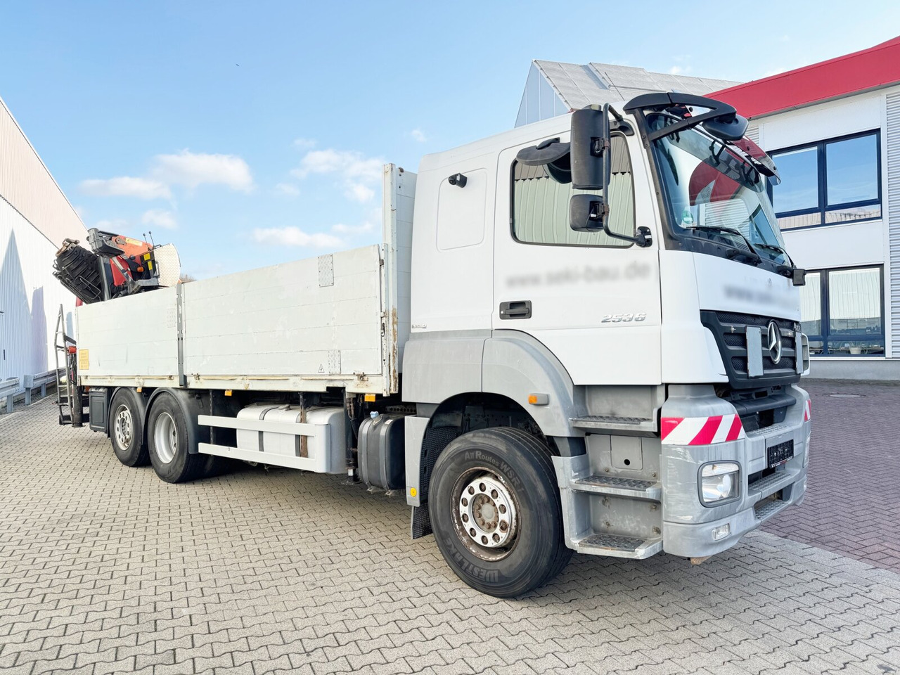 Автоманипулятор Mercedes-Benz Axor 2536/43 L 6x2 Axor 2536/43 L 6x2 mit Heckkran Palfinger PK 24502 F: фото 10