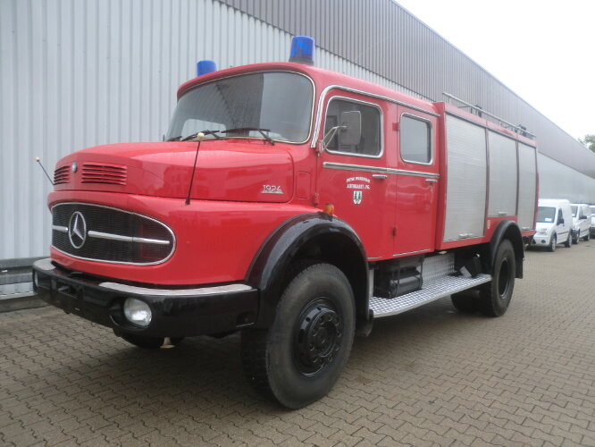 Mercedes-Benz LAK 1924 4x4 TLF LAK 1924 4x4 TLF, Feuerwehr - Пожарная машина: фото 1 Mercedes-Benz LAK 1924 4x4 TLF LAK 1924 4x4 TLF, Feuerwehr - Пожарная машина: фото 1