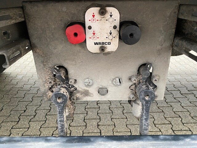 Orten PRASQ 18 Getränkeanhänger PRASQ 18 Getränkeanhänger, Stapleraufnahme, 12x Vorhanden! - Прицеп-фургон: фото 5 Orten PRASQ 18 Getränkeanhänger PRASQ 18 Getränkeanhänger, Stapleraufnahme, 12x Vorhanden! - Прицеп-фургон: фото 5