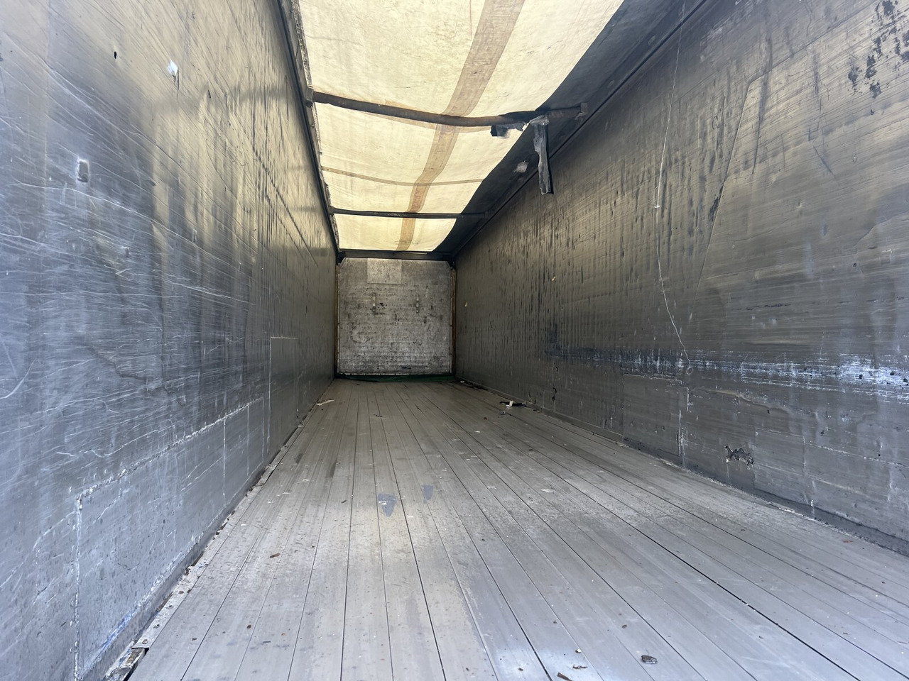 Kraker CF 200 Kraker CF 200 Schubbodenauflieger, ca. 92m³ - Полуприцеп: фото 2 Kraker CF 200 Kraker CF 200 Schubbodenauflieger, ca. 92m³ - Полуприцеп: фото 2