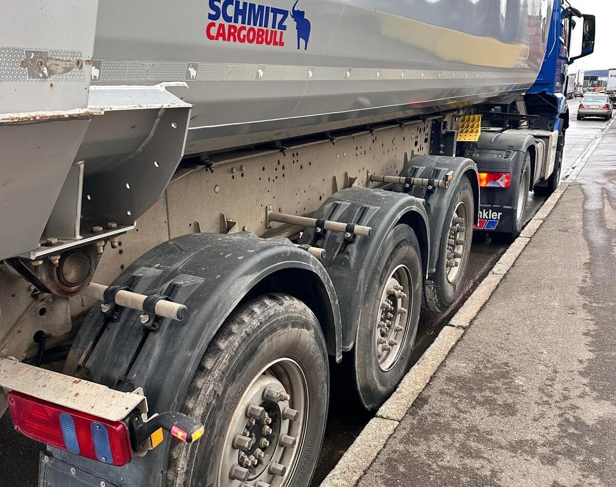 Schmitz Cargobull SKI 24 SL 7.2 SKI 24 SL 7.2, Stahlmulde ca. 24m³, Liftachse - Полуприцеп: фото 4 Schmitz Cargobull SKI 24 SL 7.2 SKI 24 SL 7.2, Stahlmulde ca. 24m³, Liftachse - Полуприцеп: фото 4