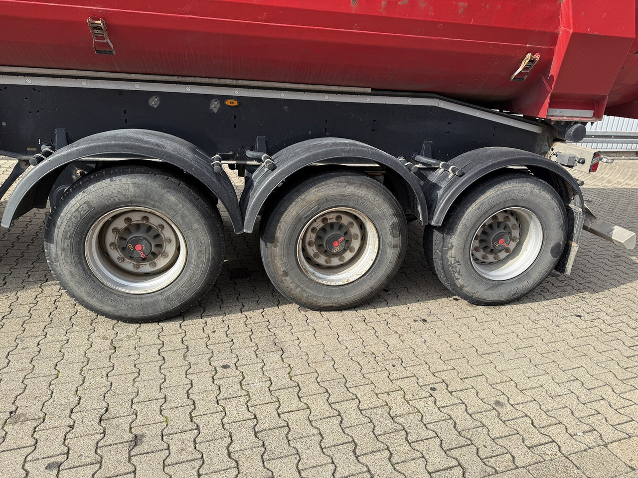 Schwarzmüller K-Serie Kippauflieger, Hardoxmulde ca. 24/26m³, Liftachse K-Serie Kippauflieger, Hardoxmulde ca. 24/26m³, Liftachse - Полуприцеп: фото 2 Schwarzmüller K-Serie Kippauflieger, Hardoxmulde ca. 24/26m³, Liftachse K-Serie Kippauflieger, Hardoxmulde ca. 24/26m³, Liftachse - Полуприцеп: фото 2