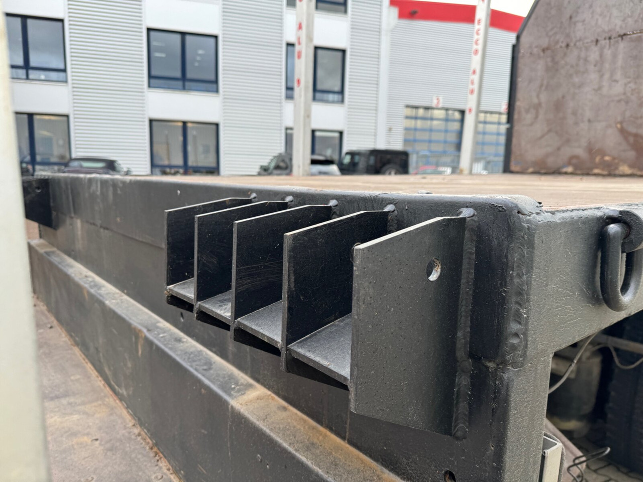 ST1024P4-13,6 SCHROEDER ST1024P4-13,6, Rungen anlegbar - Полуприцеп бортовой/ Платформа: фото 4 ST1024P4-13,6 SCHROEDER ST1024P4-13,6, Rungen anlegbar - Полуприцеп бортовой/ Платформа: фото 4