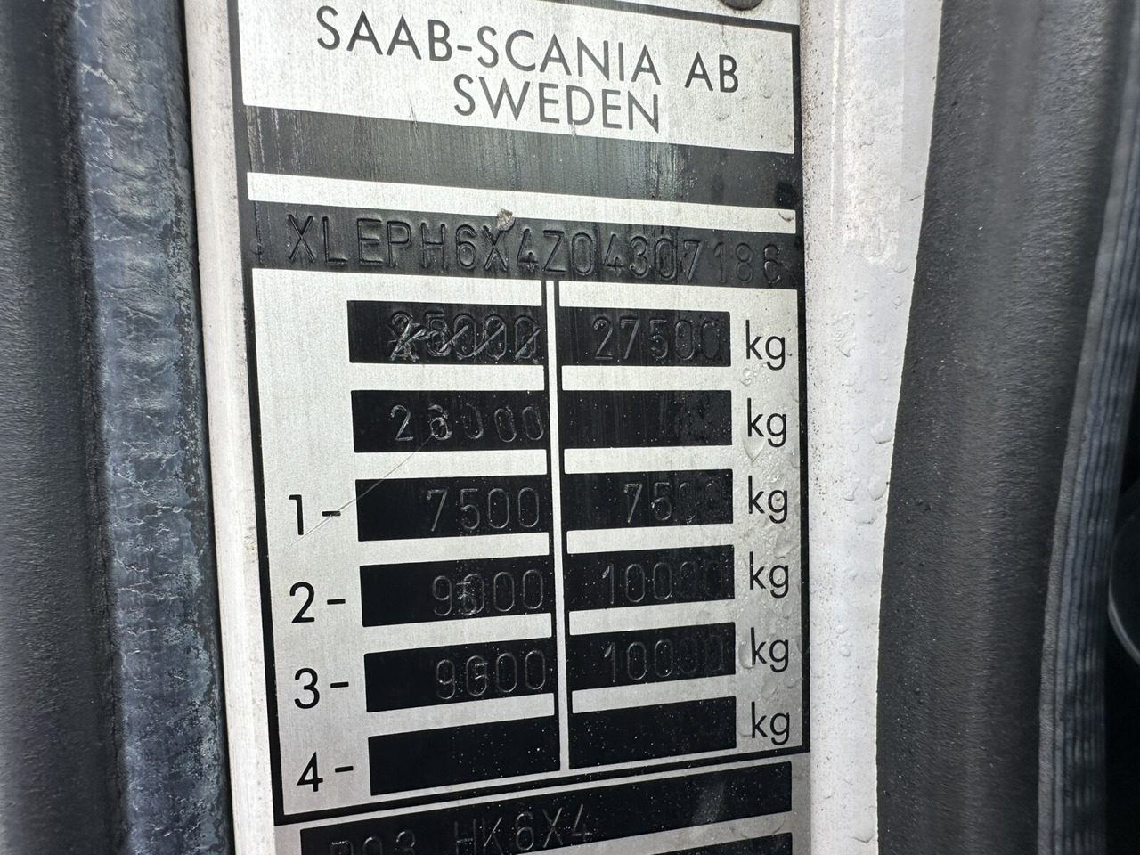 Scania P93 HK 250 6x4L P93 HK 250 6x4L - Грузовик-шасси: фото 3 Scania P93 HK 250 6x4L P93 HK 250 6x4L - Грузовик-шасси: фото 3