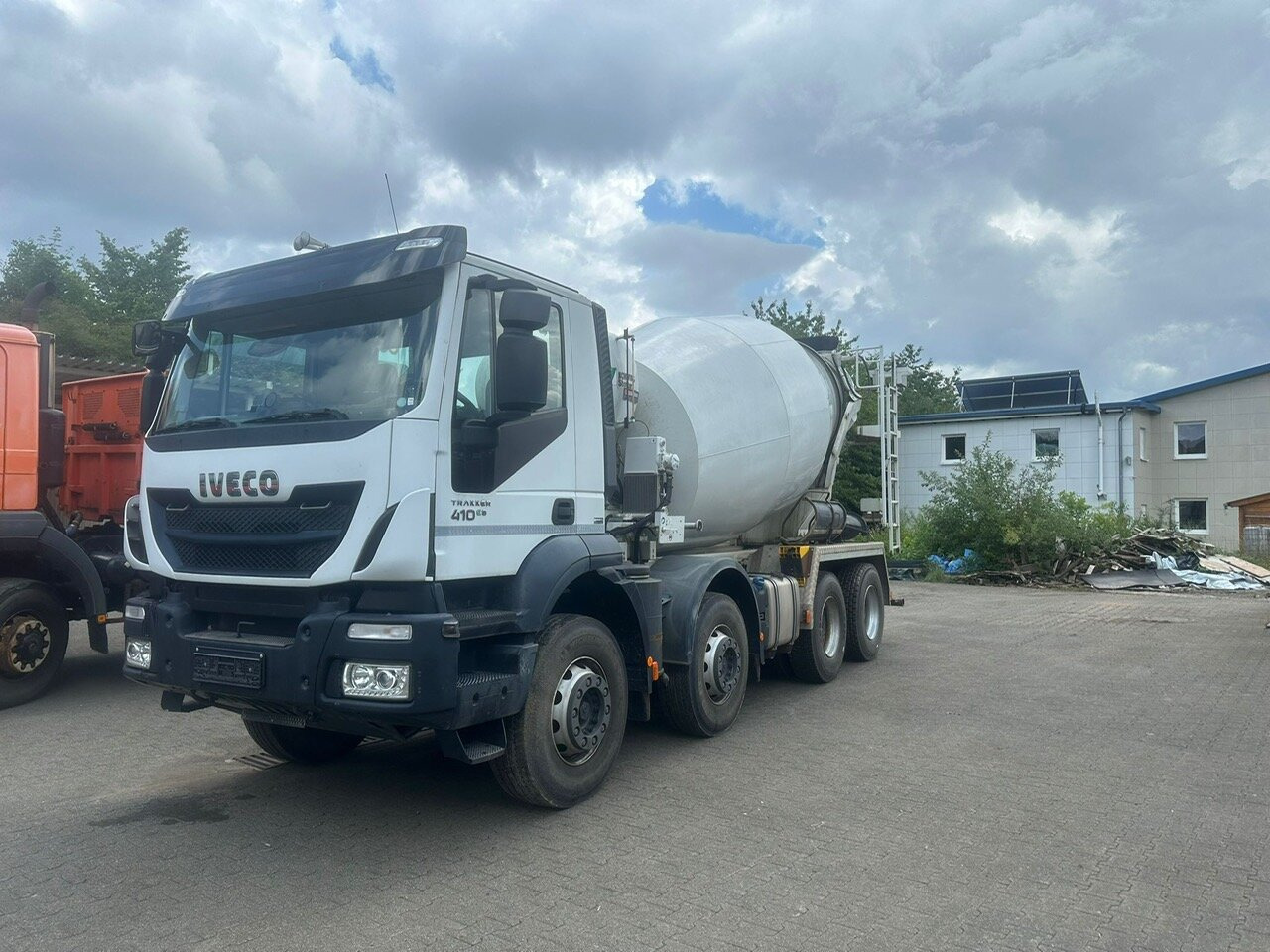 Trakker AD340T41B 8x4 Trakker AD340T41B 8x4, Betonmischer Stetter ca. 9m³ - Автобетоносмеситель: фото 1 Trakker AD340T41B 8x4 Trakker AD340T41B 8x4, Betonmischer Stetter ca. 9m³ - Автобетоносмеситель: фото 1