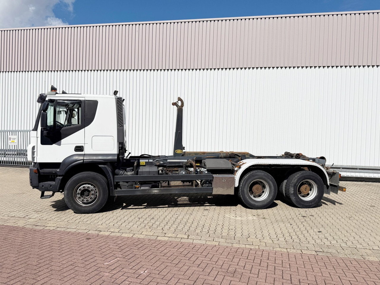 Trakker AT380T45/P 6x4 Trakker AT380T45/P 6x4, EEV в лизинг Trakker AT380T45/P 6x4 Trakker AT380T45/P 6x4, EEV: фото 12 Trakker AT380T45/P 6x4 Trakker AT380T45/P 6x4, EEV в лизинг Trakker AT380T45/P 6x4 Trakker AT380T45/P 6x4, EEV: фото 12