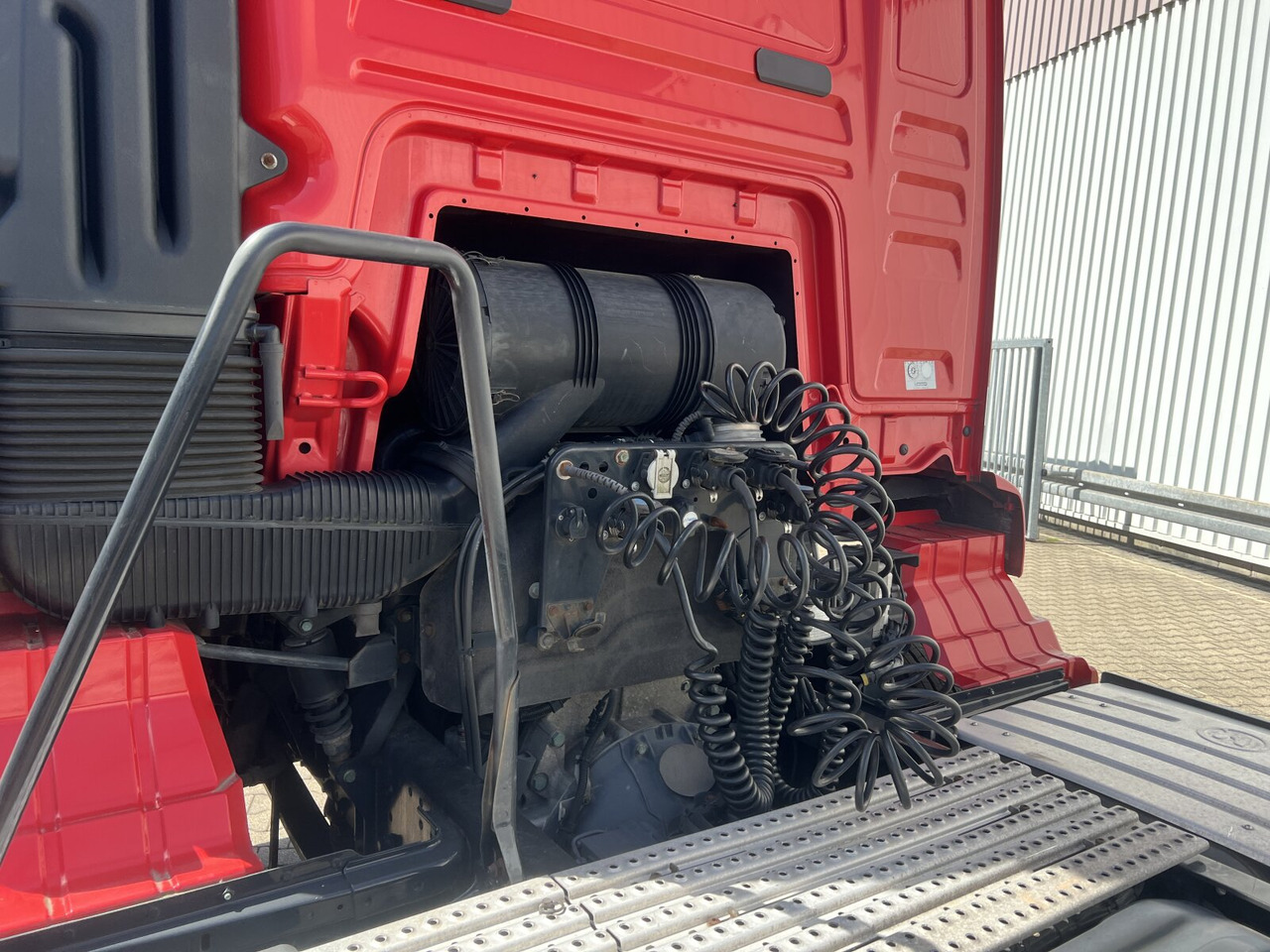 Тягач MAN TGS 18.420/470 4x2 BL TGS 18.420/470 4x2 BL, Navi: фото 14 Тягач MAN TGS 18.420/470 4x2 BL TGS 18.420/470 4x2 BL, Navi: фото 14