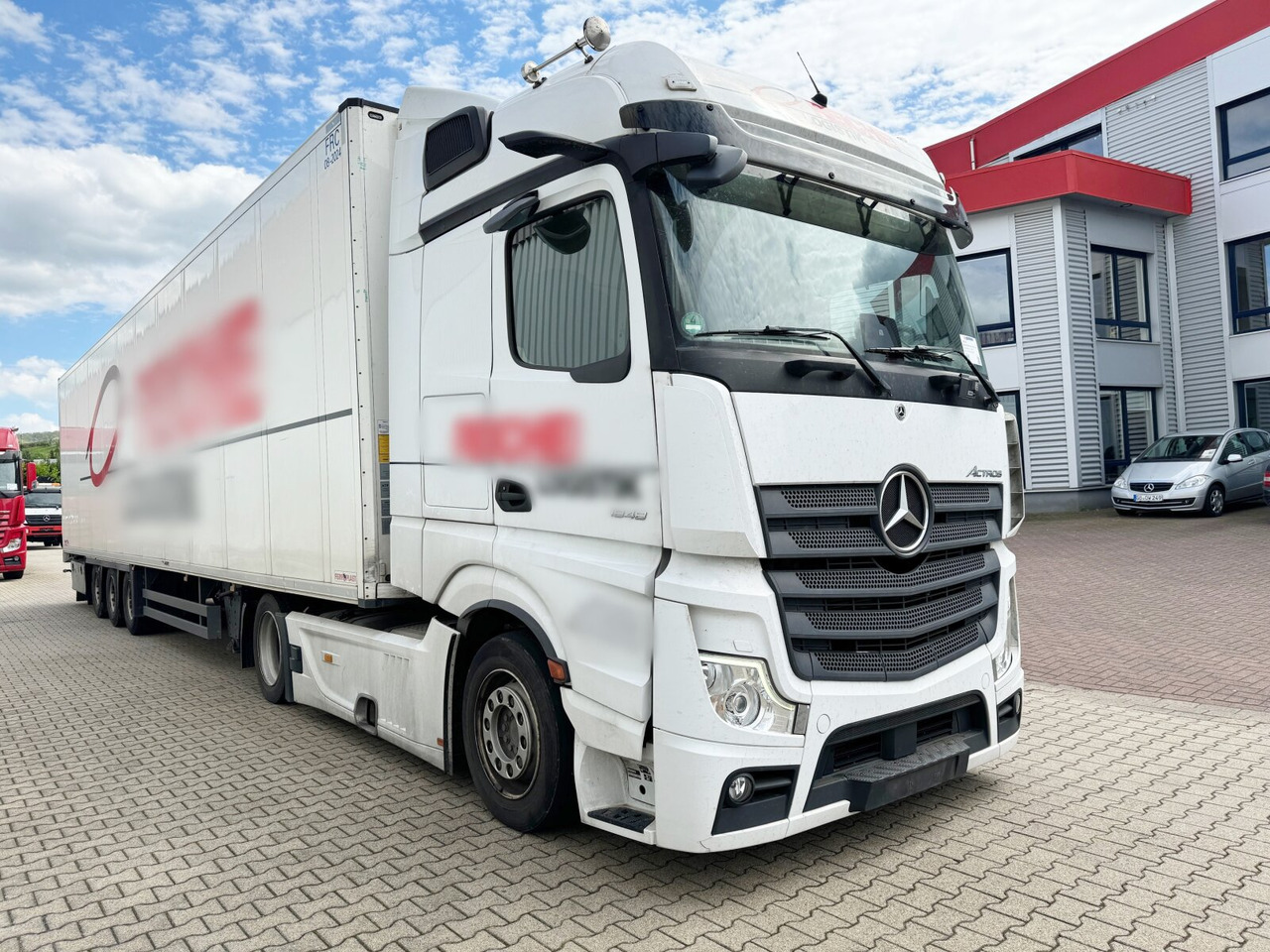 Тягач Mercedes-Benz Actros 1848 LS 4x2 Actros 1848 LS 4x2, Vollumer ,Retarder: фото 9 Тягач Mercedes-Benz Actros 1848 LS 4x2 Actros 1848 LS 4x2, Vollumer ,Retarder: фото 9