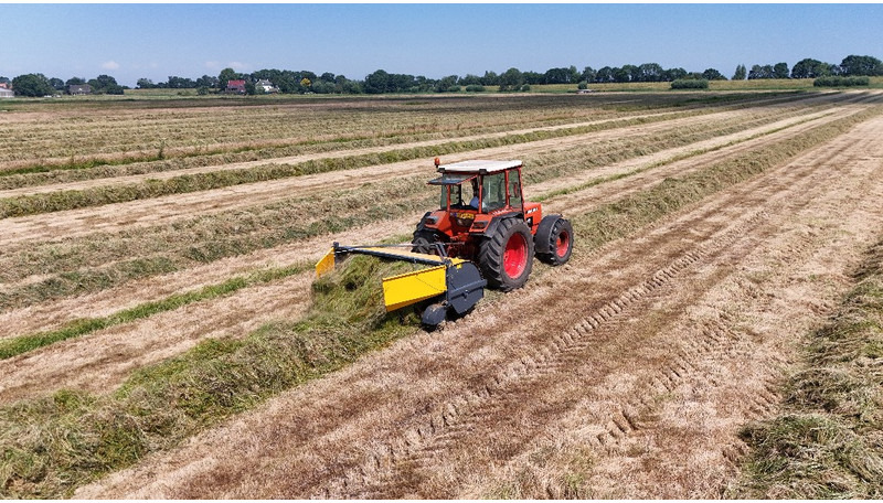 Elho TR 300 Trommelschudder zwadkeerder zwadbeluchter - Сеноворошилка: фото 1 Elho TR 300 Trommelschudder zwadkeerder zwadbeluchter - Сеноворошилка: фото 1