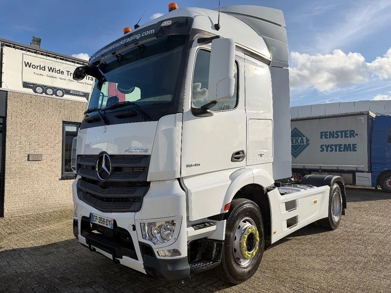 Mercedes-Benz Actros 1845 RETARDER + KIPPER HYDRAULIC + EURO 6 + AIRCO - Тягач: фото 1 Mercedes-Benz Actros 1845 RETARDER + KIPPER HYDRAULIC + EURO 6 + AIRCO - Тягач: фото 1