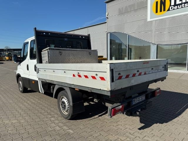 Iveco Daily 35 S12 - Цельнометаллический фургон: фото 2 Iveco Daily 35 S12 - Цельнометаллический фургон: фото 2