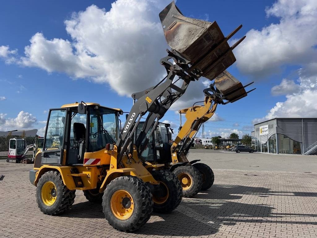 Колёсный погрузчик Volvo L 35 G: фото 31 Колёсный погрузчик Volvo L 35 G: фото 31