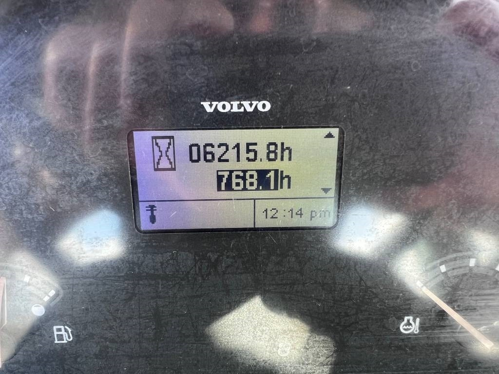 Колёсный погрузчик Volvo L 35 G: фото 21 Колёсный погрузчик Volvo L 35 G: фото 21