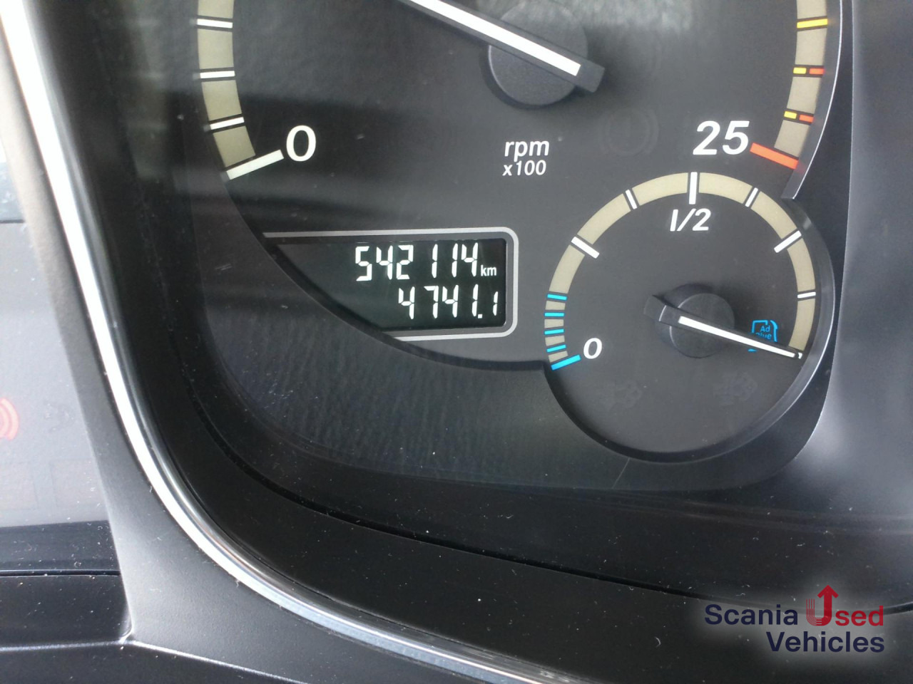 MERCEDES-BENZ Actros 1845 L - Тентованный грузовик: фото 2 MERCEDES-BENZ Actros 1845 L - Тентованный грузовик: фото 2