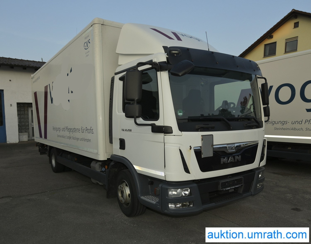 MAN (V182) TGL 12.250 4x2 L/BL Koffer Ladebordwand Klimaautomatik NAVI Luftfederung Automatikgetriebe EURO 6 - Грузовик с закрытым кузовом: фото 3 MAN (V182) TGL 12.250 4x2 L/BL Koffer Ladebordwand Klimaautomatik NAVI Luftfederung Automatikgetriebe EURO 6 - Грузовик с закрытым кузовом: фото 3