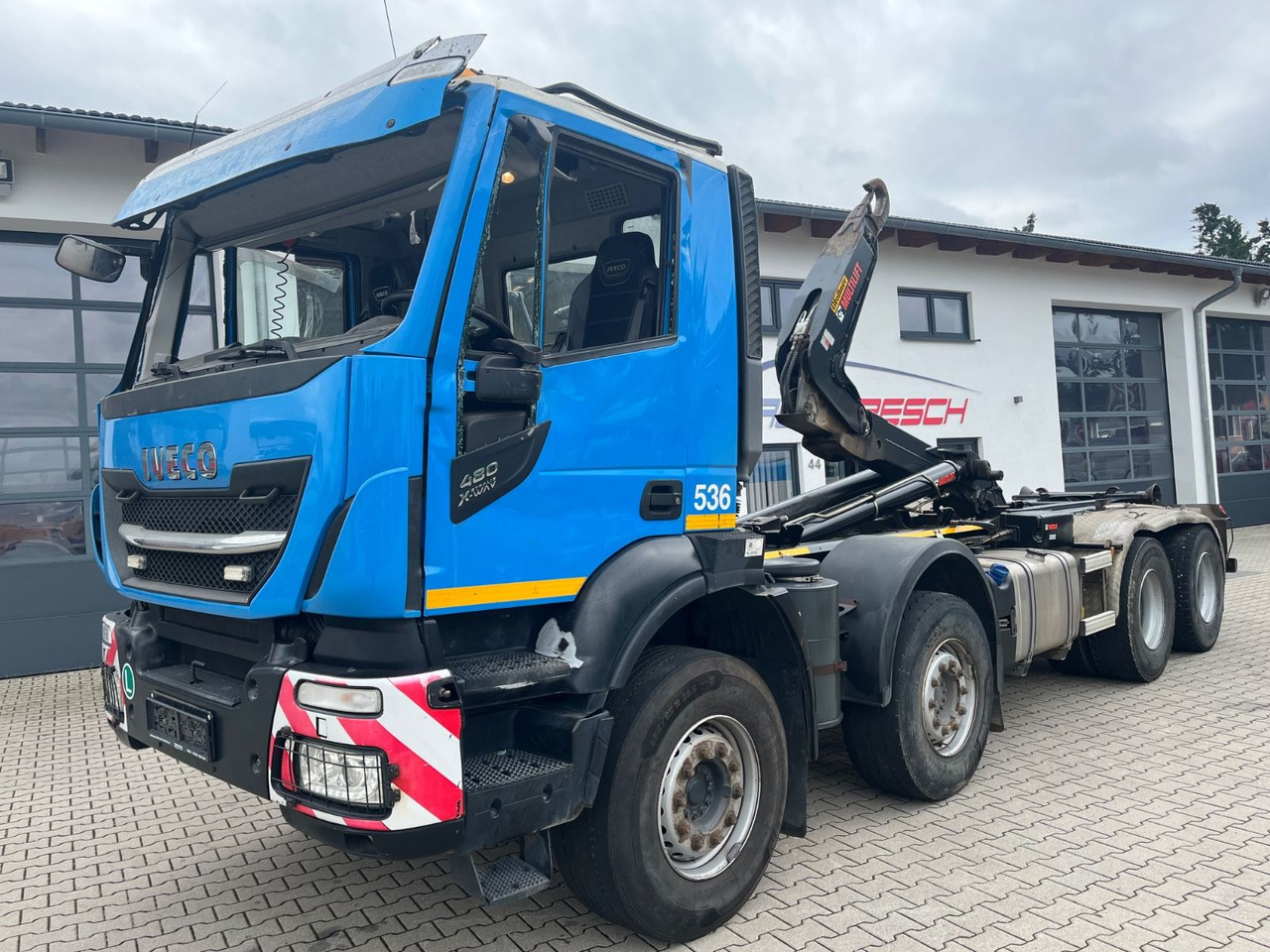 Iveco 480 Starlis X-Way - Крюковой мультилифт: фото 2 Iveco 480 Starlis X-Way - Крюковой мультилифт: фото 2