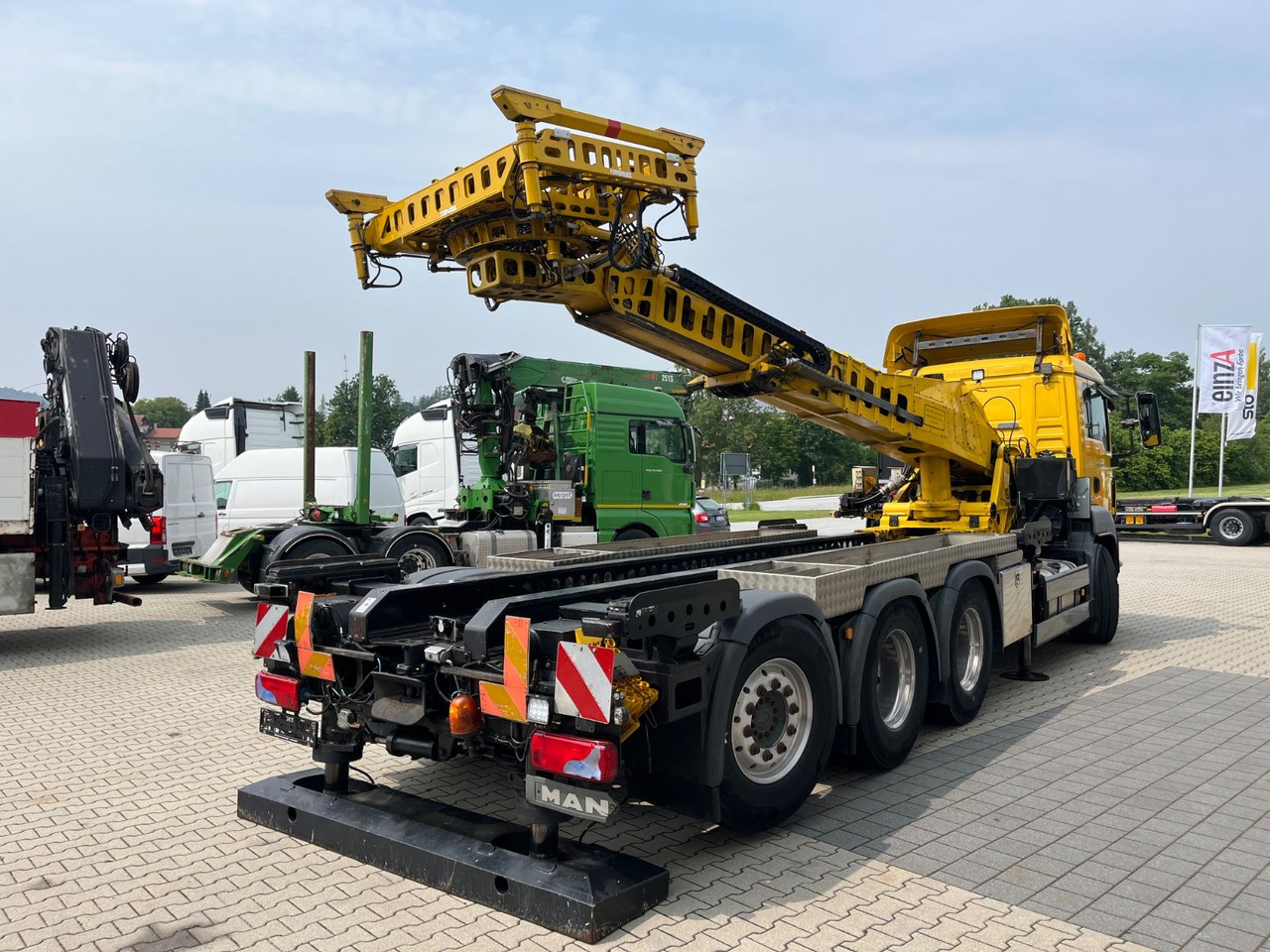 MAN TGS 35.480 8x4-4BL Deuringer Garagentransporter - Автоманипулятор: фото 5 MAN TGS 35.480 8x4-4BL Deuringer Garagentransporter - Автоманипулятор: фото 5