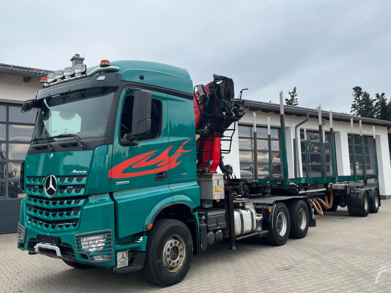 Mercedes-Benz Arocs 2663 6x4 mit Epsilon S260Z Langholzkran - Тягач: фото 5 Mercedes-Benz Arocs 2663 6x4 mit Epsilon S260Z Langholzkran - Тягач: фото 5