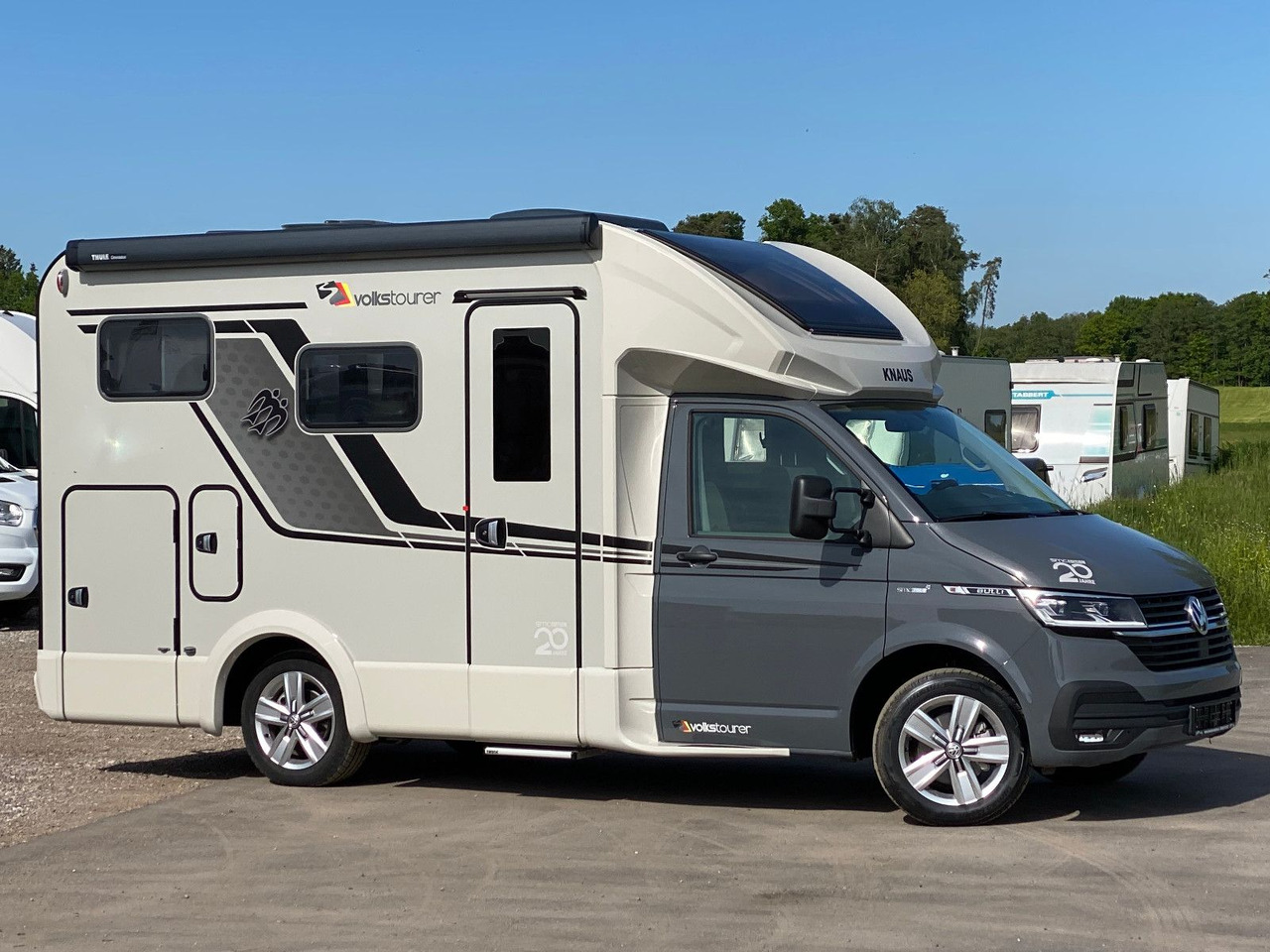 Knaus TOURER Vansation 500 MQ,4 Personen,AHK,slidebett - Полуинтегрированный автодом: фото 3 Knaus TOURER Vansation 500 MQ,4 Personen,AHK,slidebett - Полуинтегрированный автодом: фото 3