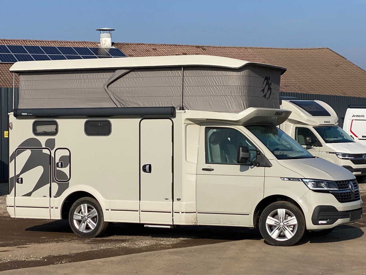 Knaus Tourer CUV 500 MQ ,mit Slide Bett,AHK,4 personen - Полуинтегрированный автодом: фото 3 Knaus Tourer CUV 500 MQ ,mit Slide Bett,AHK,4 personen - Полуинтегрированный автодом: фото 3