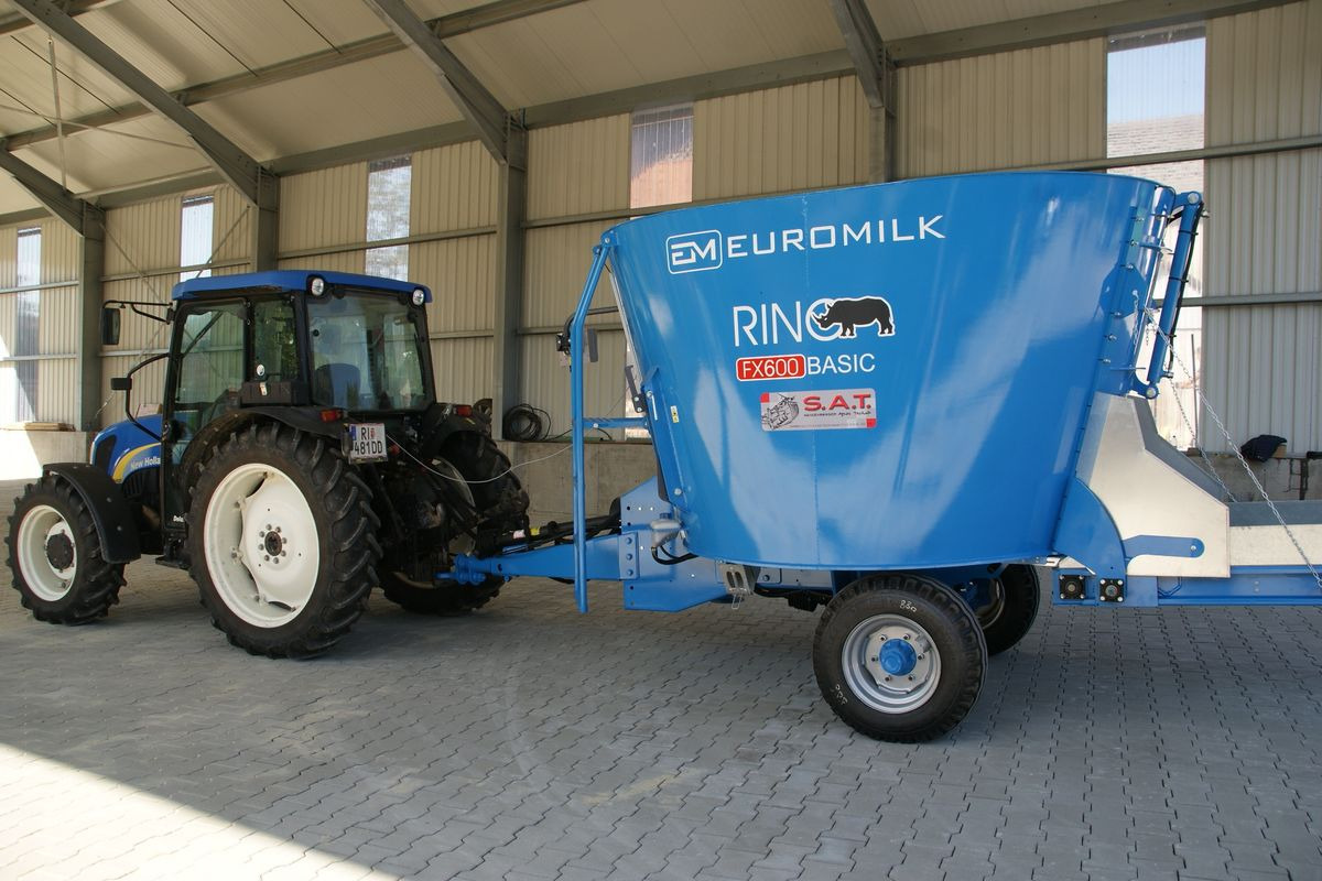 Euromilk FX 600- Basic-NEUMASCHINE - Кормораздатчик: фото 1 Euromilk FX 600- Basic-NEUMASCHINE - Кормораздатчик: фото 1