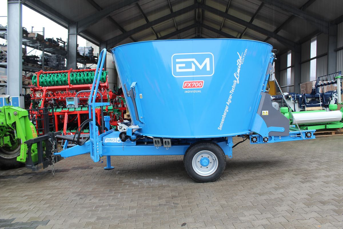 Euromilk Rino FX 700 Individual-NEU - Кормораздатчик: фото 3 Euromilk Rino FX 700 Individual-NEU - Кормораздатчик: фото 3
