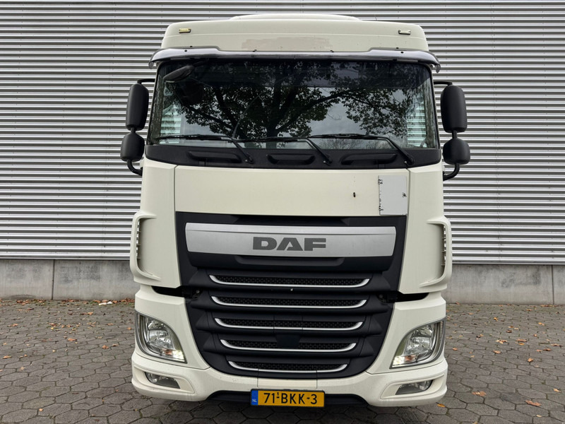 DAF XF 460 / Manual / Retarder / Mega / Roof Klima / TUV:1-2026 / NL Truck - Тягач: фото 4 DAF XF 460 / Manual / Retarder / Mega / Roof Klima / TUV:1-2026 / NL Truck - Тягач: фото 4