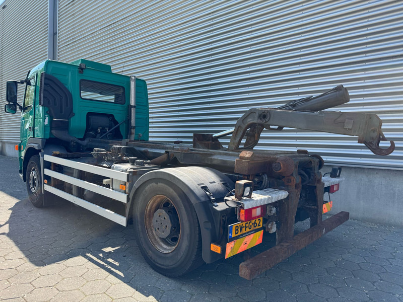 Volvo FM400 / I-Shift / Hook / Euro 5 / VEB+ / TUV: 6-2025 / NL Truck - Крюковой мультилифт: фото 3 Volvo FM400 / I-Shift / Hook / Euro 5 / VEB+ / TUV: 6-2025 / NL Truck - Крюковой мультилифт: фото 3