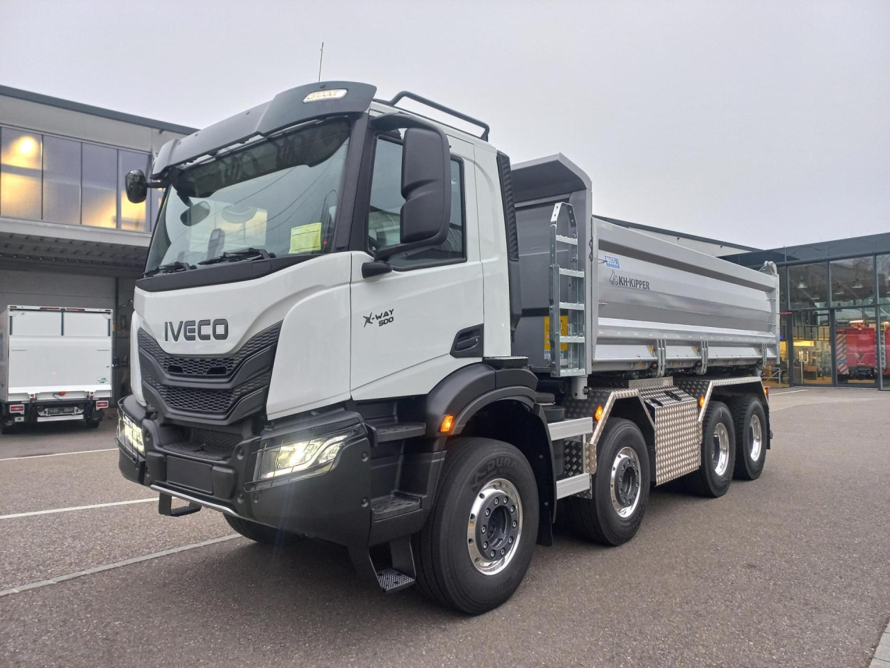 IVECO AD360X50Z HR OFF XWay mit Nüssli 2 Seitenkipper - Самосвал: фото 1 IVECO AD360X50Z HR OFF XWay mit Nüssli 2 Seitenkipper - Самосвал: фото 1