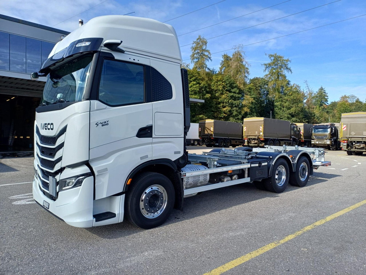 IVECO AS260S50YFS CM mit Eschtec Wechselaufbau - Грузовик-контейнеровоз/ Сменный кузов: фото 1 IVECO AS260S50YFS CM mit Eschtec Wechselaufbau - Грузовик-контейнеровоз/ Сменный кузов: фото 1