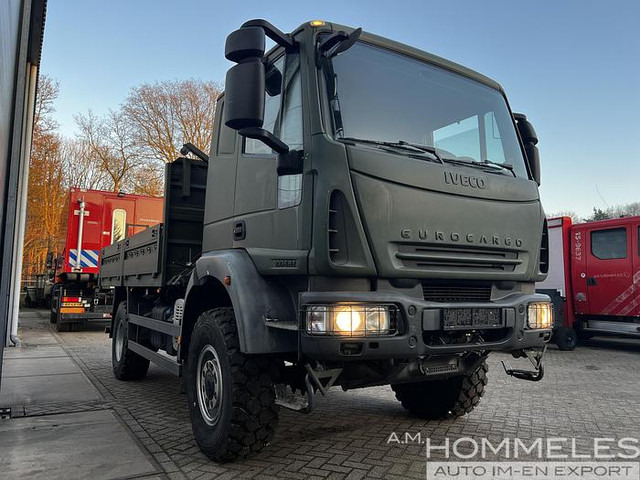 Iveco EuroCargo 100E22 4x4 - Грузовик бортовой/ Платформа: фото 4 Iveco EuroCargo 100E22 4x4 - Грузовик бортовой/ Платформа: фото 4