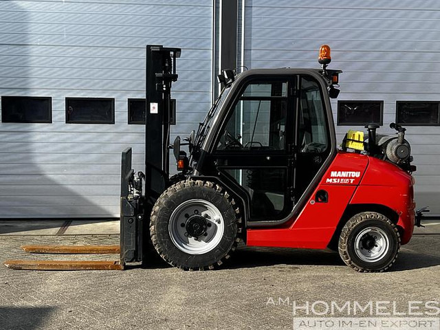 Manitou MSI35T 4ST3A - Внедорожный погрузчик: фото 2 Manitou MSI35T 4ST3A - Внедорожный погрузчик: фото 2