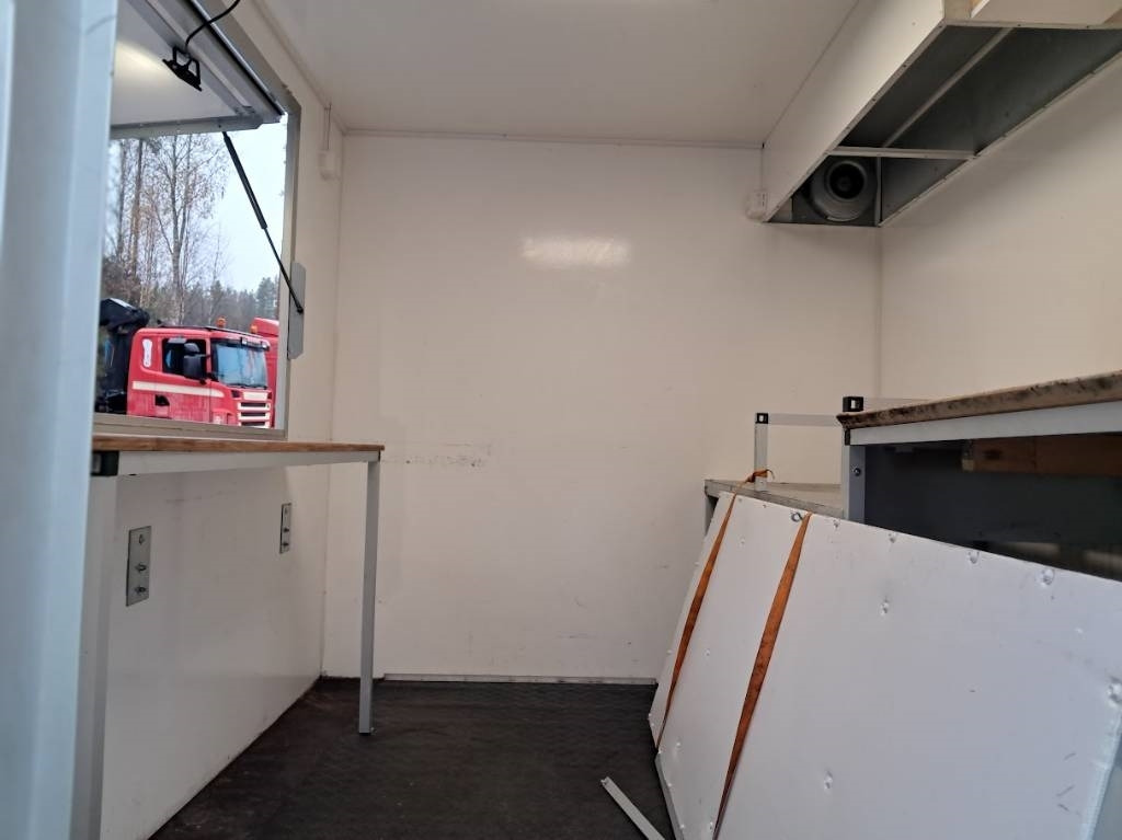 JJ-Trailer MV 3000FB Myyntivaunu - Прицеп для легкового автомобиля: фото 3 JJ-Trailer MV 3000FB Myyntivaunu - Прицеп для легкового автомобиля: фото 3