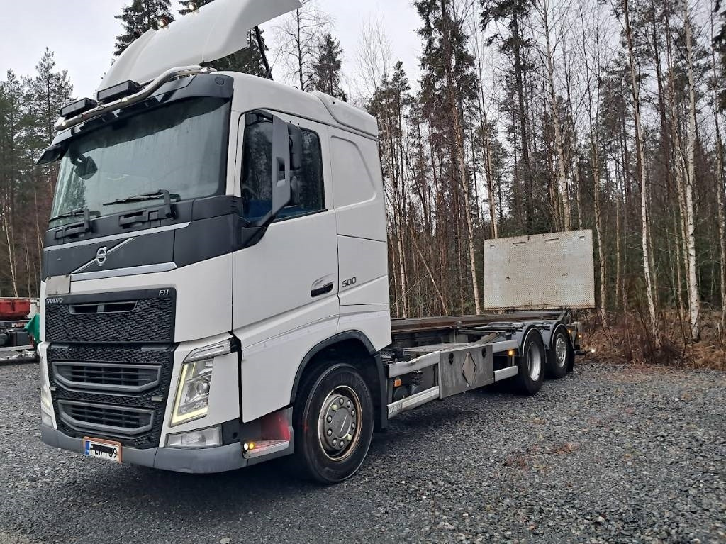 Volvo FH 13 500  - Грузовик-контейнеровоз/ Сменный кузов: фото 1 Volvo FH 13 500  - Грузовик-контейнеровоз/ Сменный кузов: фото 1